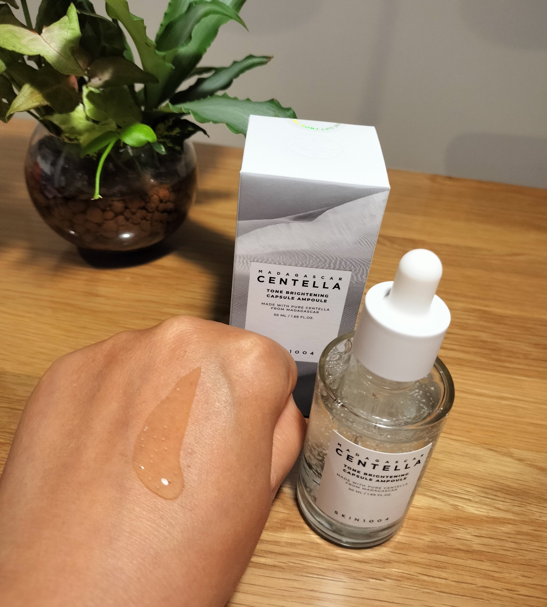 トーンブライトニング カプセルアンプル/SKIN1004/美容液を使ったクチコミ（1枚目）