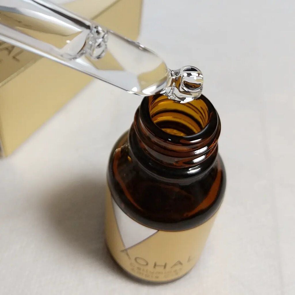 LiLi on LIPS 「2種類のビタミンCで肌理(キメ)る美容液【アオハルセルミナスA..」(3枚目)