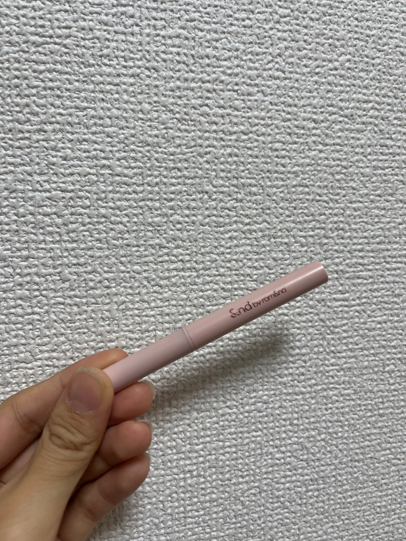 メロウドローアイライナー/&nd by rom&nd/リキッドアイライナーを使ったクチコミ(1枚目)