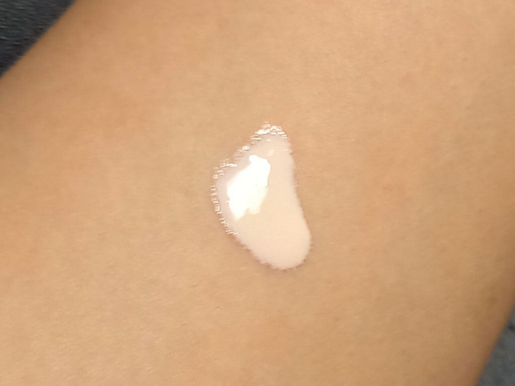 皮脂テカリ防止下地/CEZANNE/化粧下地を使ったクチコミ（2枚目）