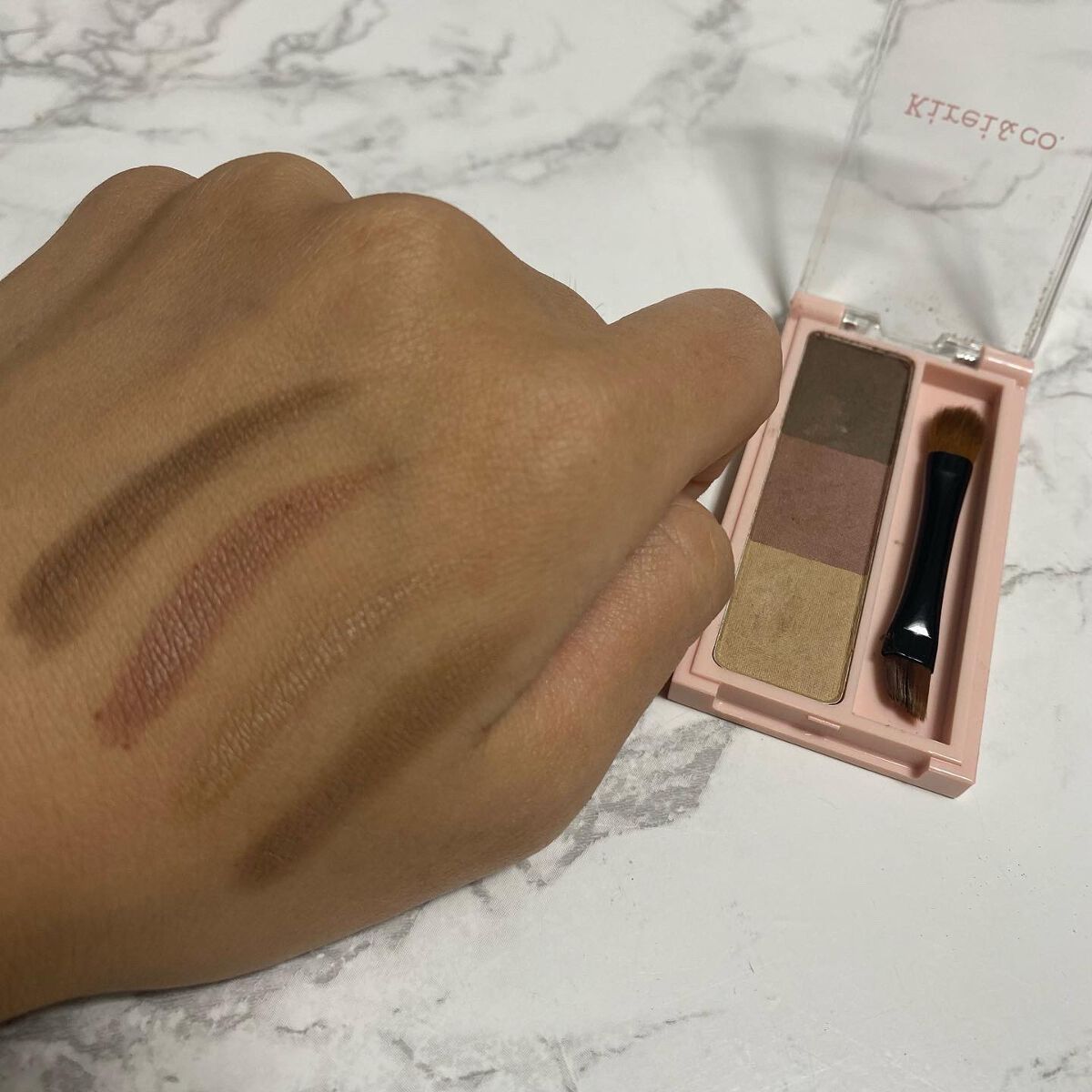 アイブロウパウダー/Kirei&co./パウダーアイブロウを使ったクチコミ(4枚目)