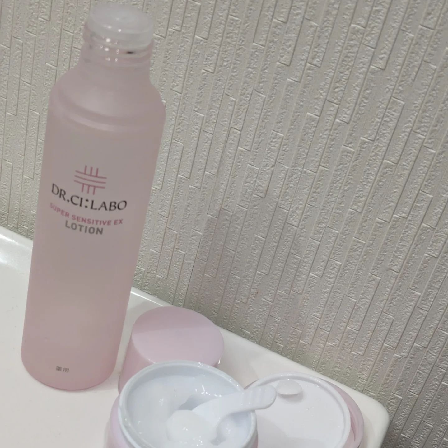 薬用アクアコラーゲンゲル スーパーセンシティブEX/ドクターシーラボⓇ/オールインワン化粧品を使ったクチコミ（2枚目）