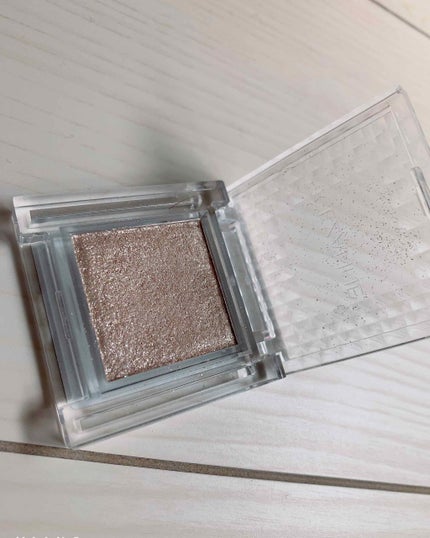 シングルカラーアイシャドウ/CEZANNE/単色アイシャドウを使ったクチコミ(2枚目)