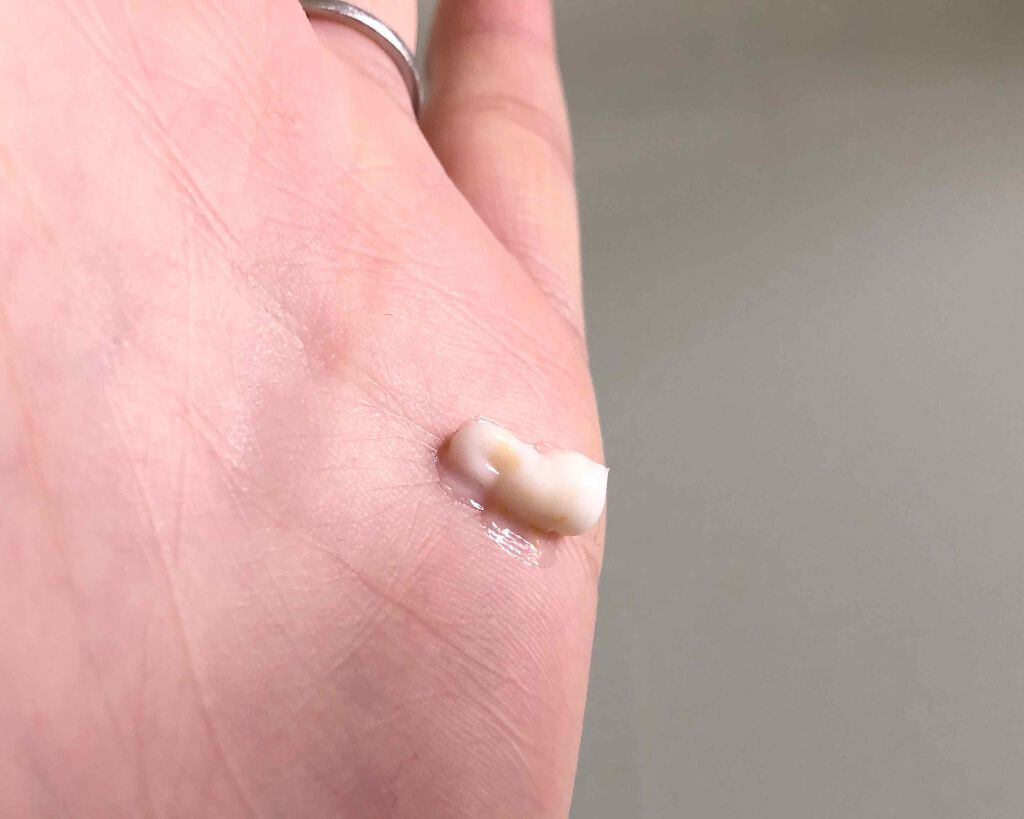 リペアー ゴールデン カプセル ミルク/パンテーン/ヘアミルクを使ったクチコミ(4枚目)