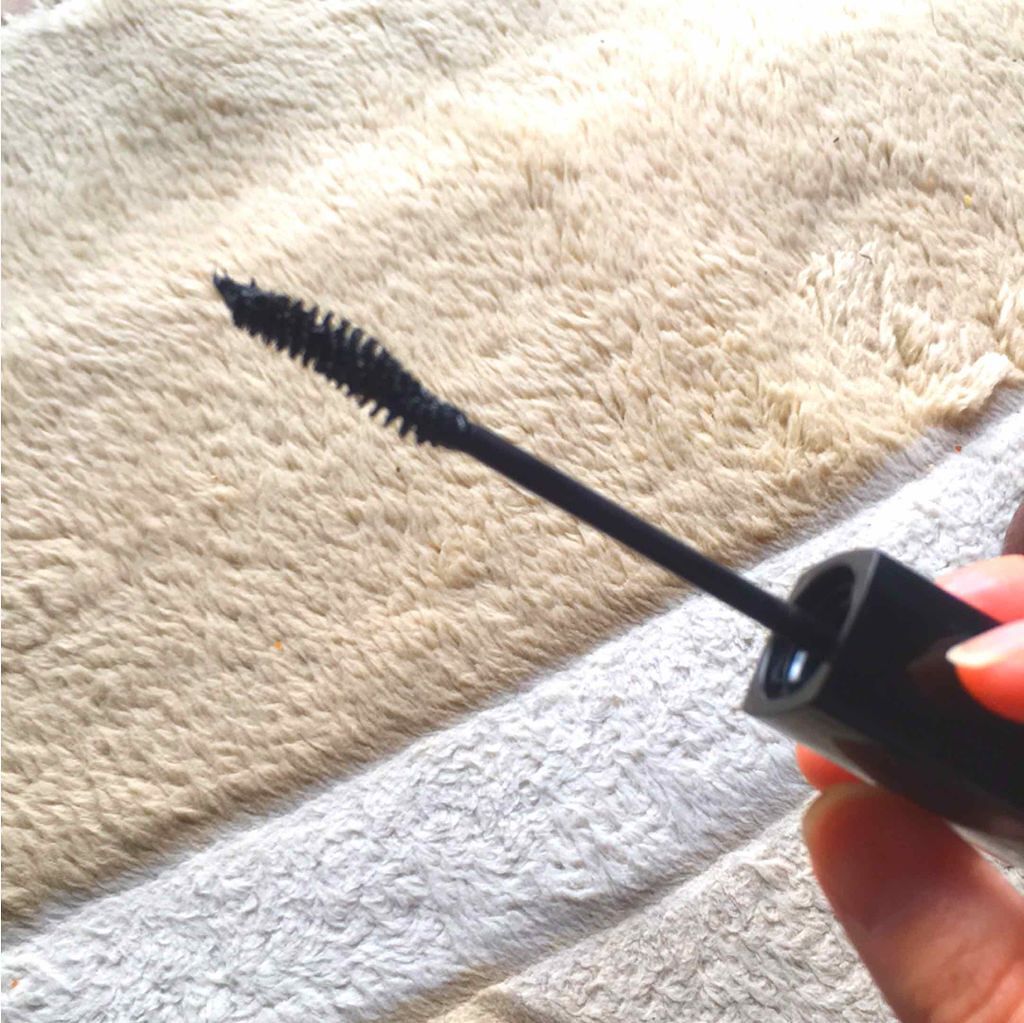 ラッシュニスタ オイリシャス/MAYBELLINE NEW YORK/マスカラを使ったクチコミ(2枚目)