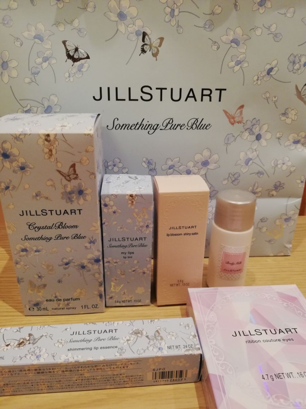リボンクチュール アイズ/JILL STUART/アイシャドウパレットを使ったクチコミ（1枚目）