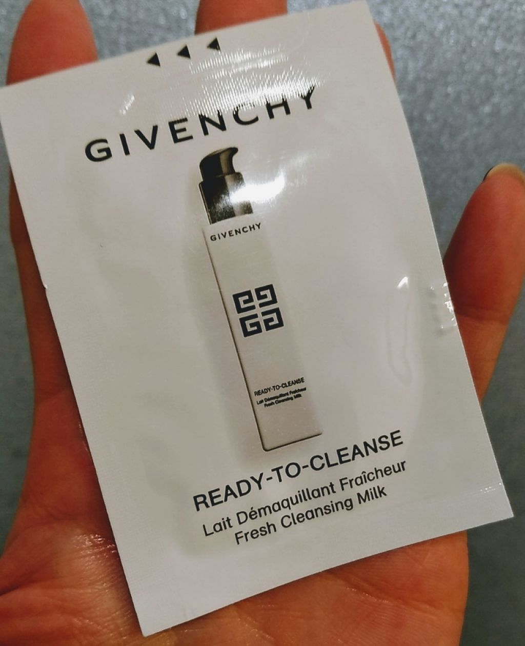 レディ トゥ クレンズ ミルク/GIVENCHY/ミルククレンジングを使ったクチコミ（1枚目）