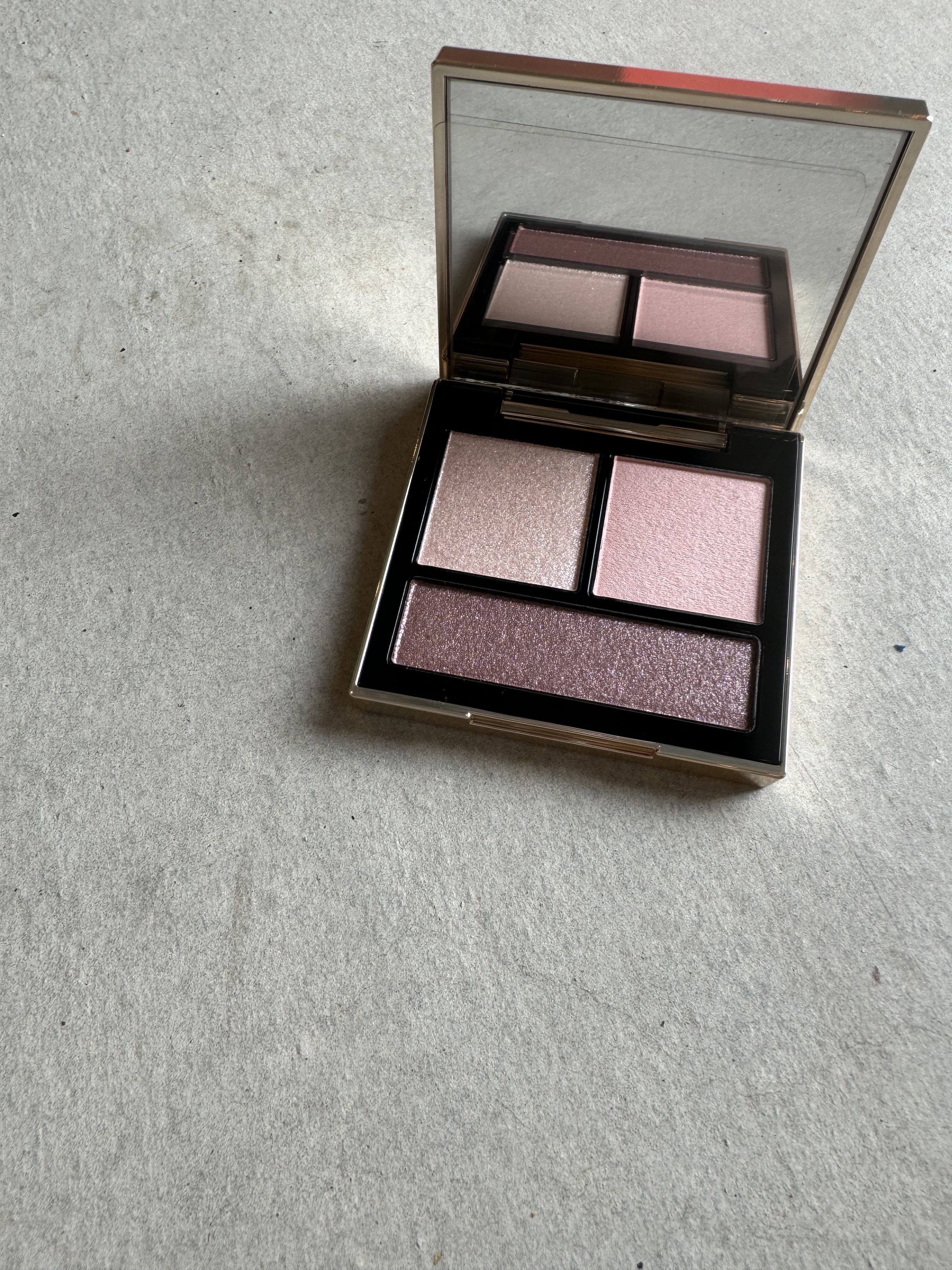 テイラード カラー アイズ  EX03 Twilight Terrace/SNIDEL BEAUTY/アイシャドウパレットを使ったクチコミ（1枚目）