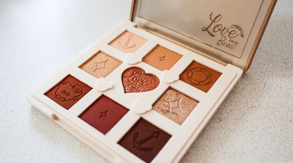 Love Bear 9色 アイシャドウパレット/FlowerKnows/アイシャドウパレットを使ったクチコミ(1枚目)