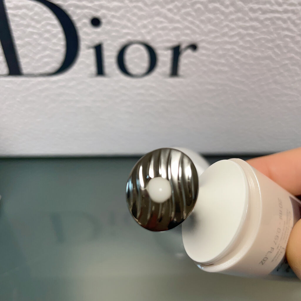 カプチュール トータル セル ENGY アイ セラム/Dior/アイケア・アイクリームを使ったクチコミ（3枚目）