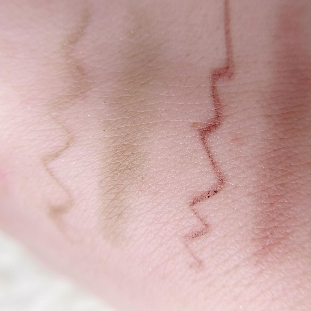 デュアル カラー スティック/DAISY DOLL by MARY QUANT/スティックアイシャドウを使ったクチコミ(7枚目)