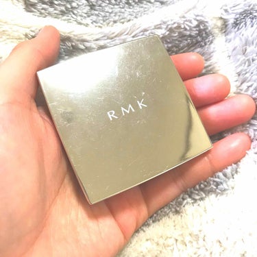 ゴールドインプレッション イルミネーター/RMK/プレストパウダーを使ったクチコミ（1枚目）