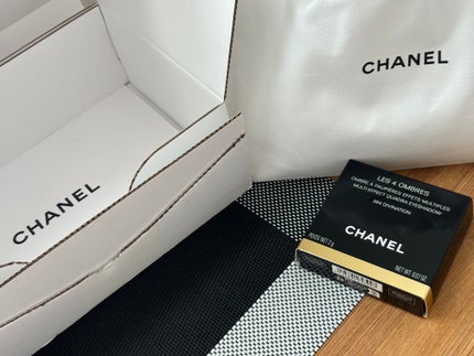 レ キャトル オンブル/CHANEL/アイシャドウパレットを使ったクチコミ(4枚目)