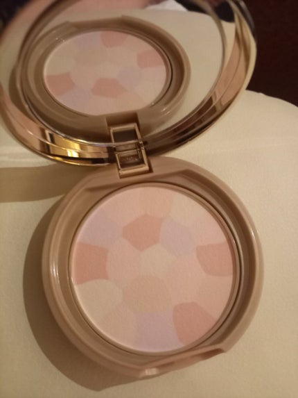 マシュマロフィニッシュパウダー ~Abloom~/キャンメイク/プレストパウダーを使ったクチコミ(1枚目)