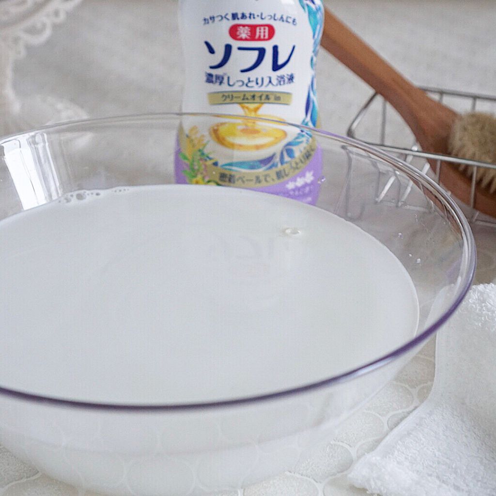 濃厚しっとり入浴液 ホワイトフローラルの香り/薬用ソフレ/保湿系入浴剤を使ったクチコミ(5枚目)