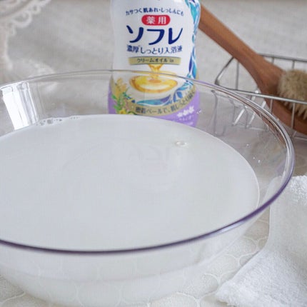 濃厚しっとり入浴液 ホワイトフローラルの香り/薬用ソフレ/保湿系入浴剤を使ったクチコミ(5枚目)