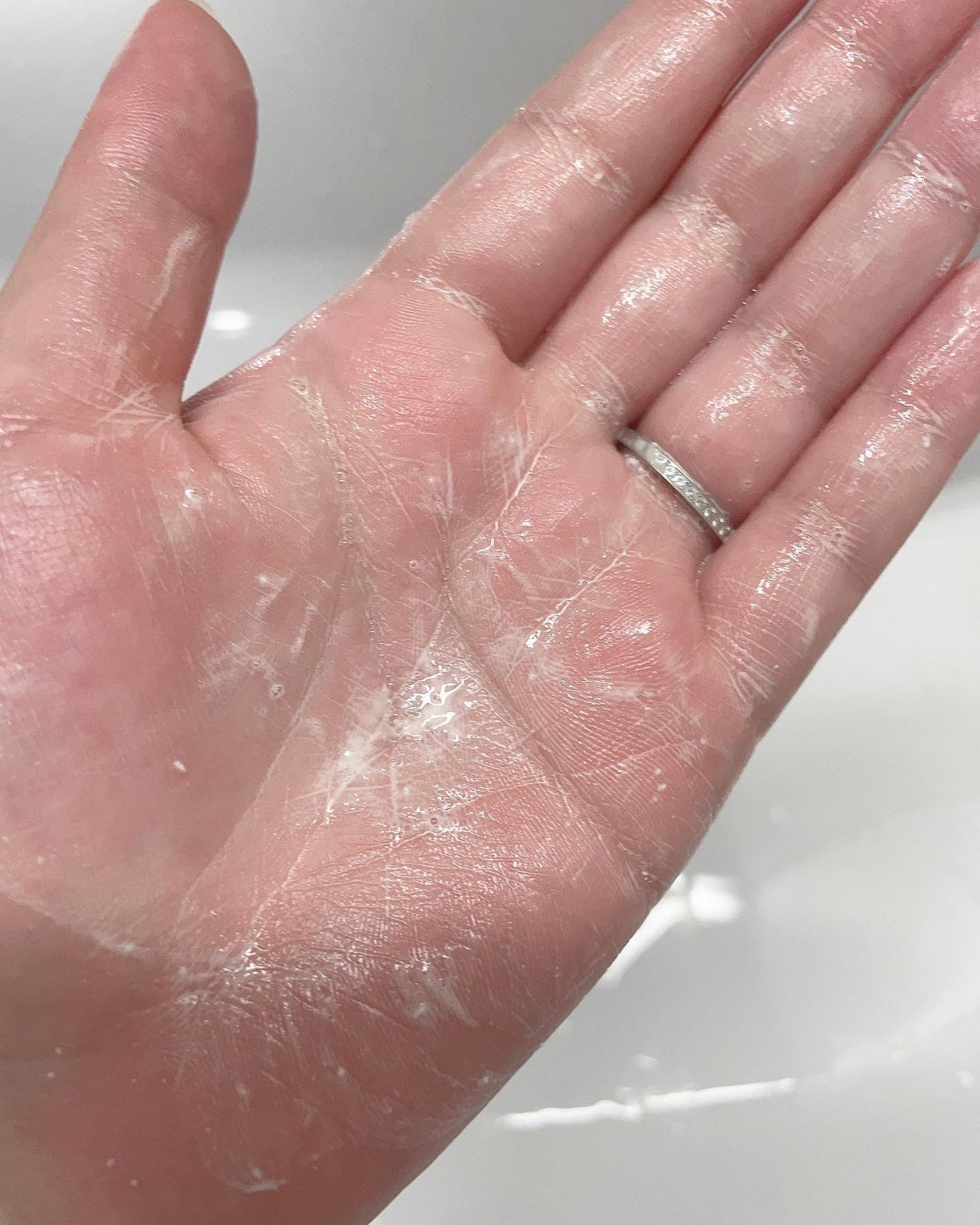 桜田 彩夢 on LIPS 「パウダーがクレイに🥰毛穴さっぱり💖"skinsignal"はア..」(3枚目)