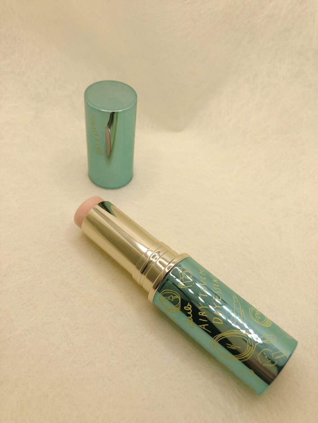 エアリータッチ デイエッセンス UV(数量限定)/クラブ/美容液を使ったクチコミ(3枚目)