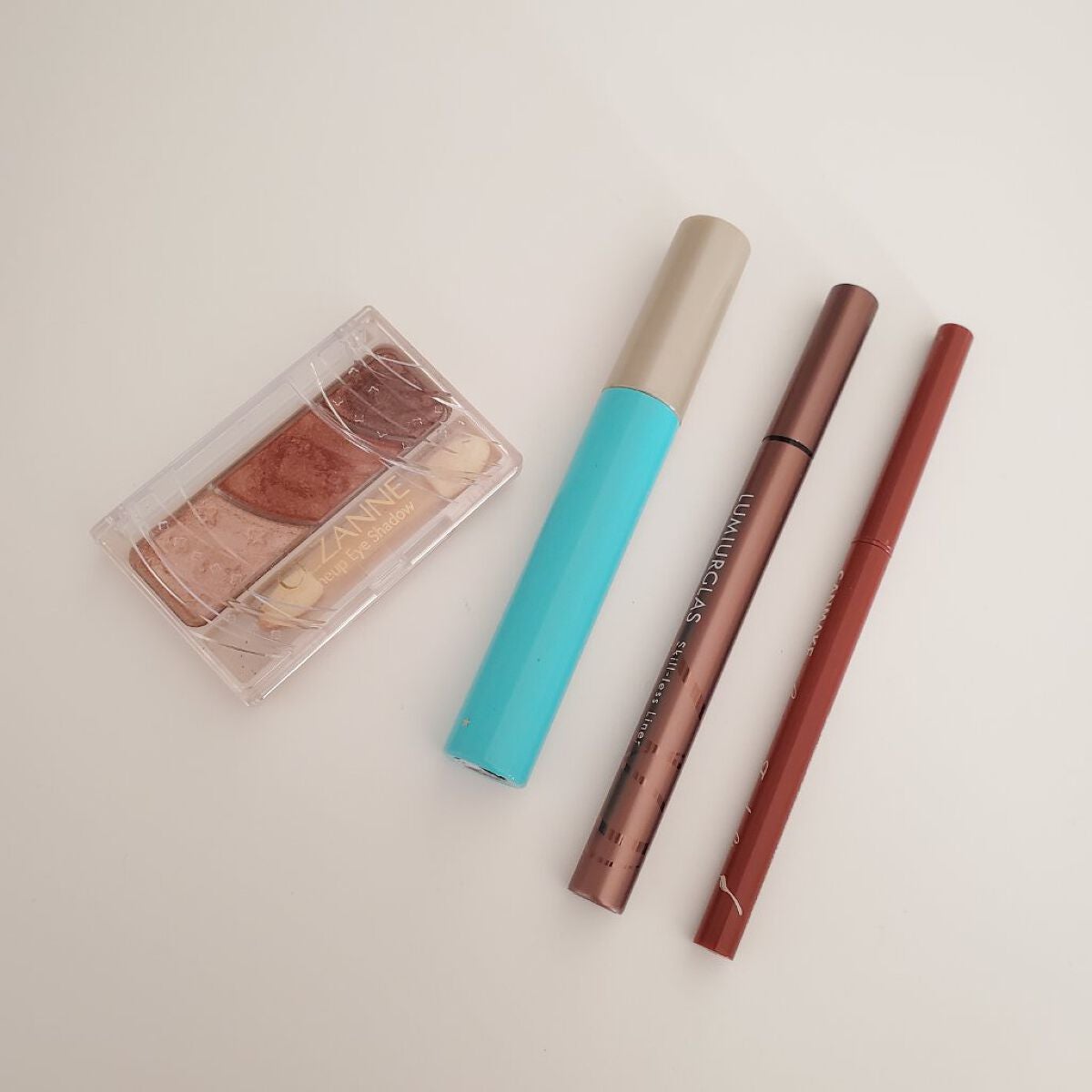 トーンアップアイシャドウ/CEZANNE/アイシャドウパレットを使ったクチコミ(2枚目)