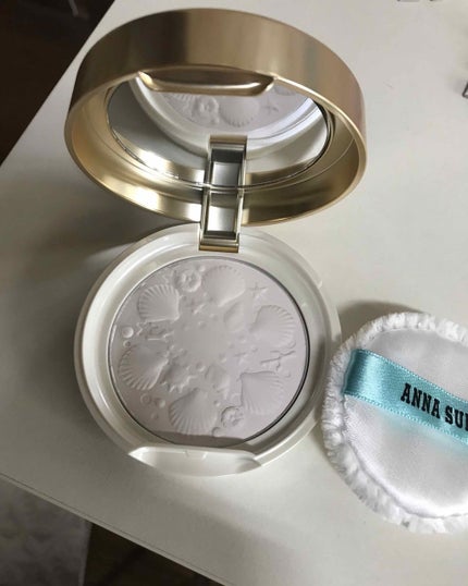 ブライトニング フェイス パウダー/ANNA SUI/プレストパウダーを使ったクチコミ(2枚目)