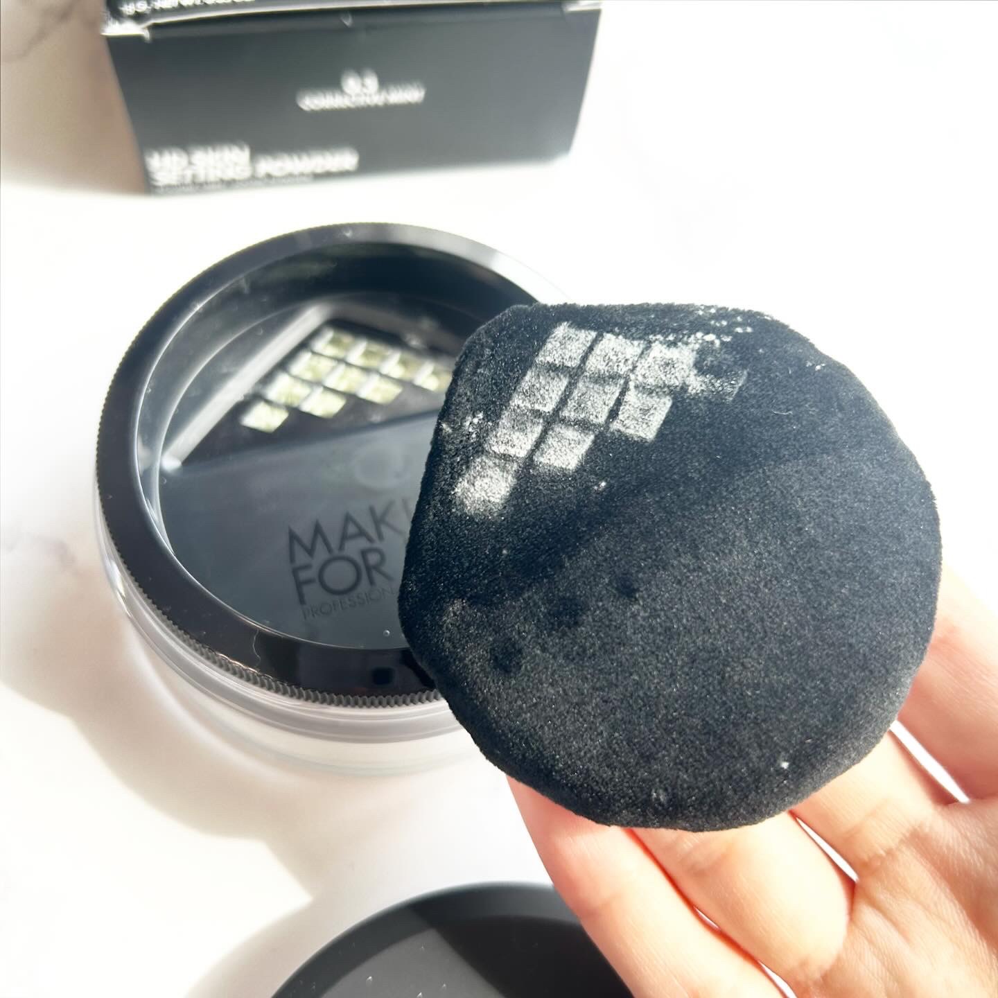 HD スキン セッティングパウダー 0.3 /MAKE UP FOR EVER/ルースパウダーを使ったクチコミ（2枚目）