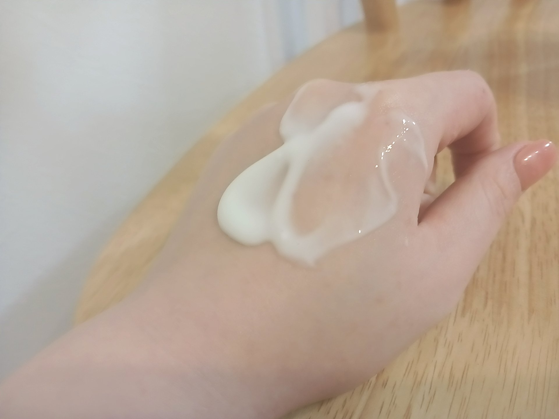 シア ベイビー モイスチャー ミルク/L'OCCITANE/ボディミルクを使ったクチコミ（2枚目）