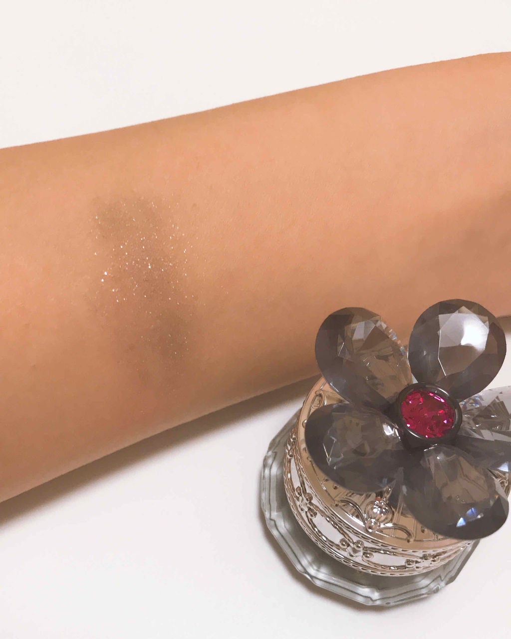 ジルスチュアート クリスタルブルーム ジェリービジュー/JILL STUART/ジェル・クリームアイシャドウを使ったクチコミ(2枚目)