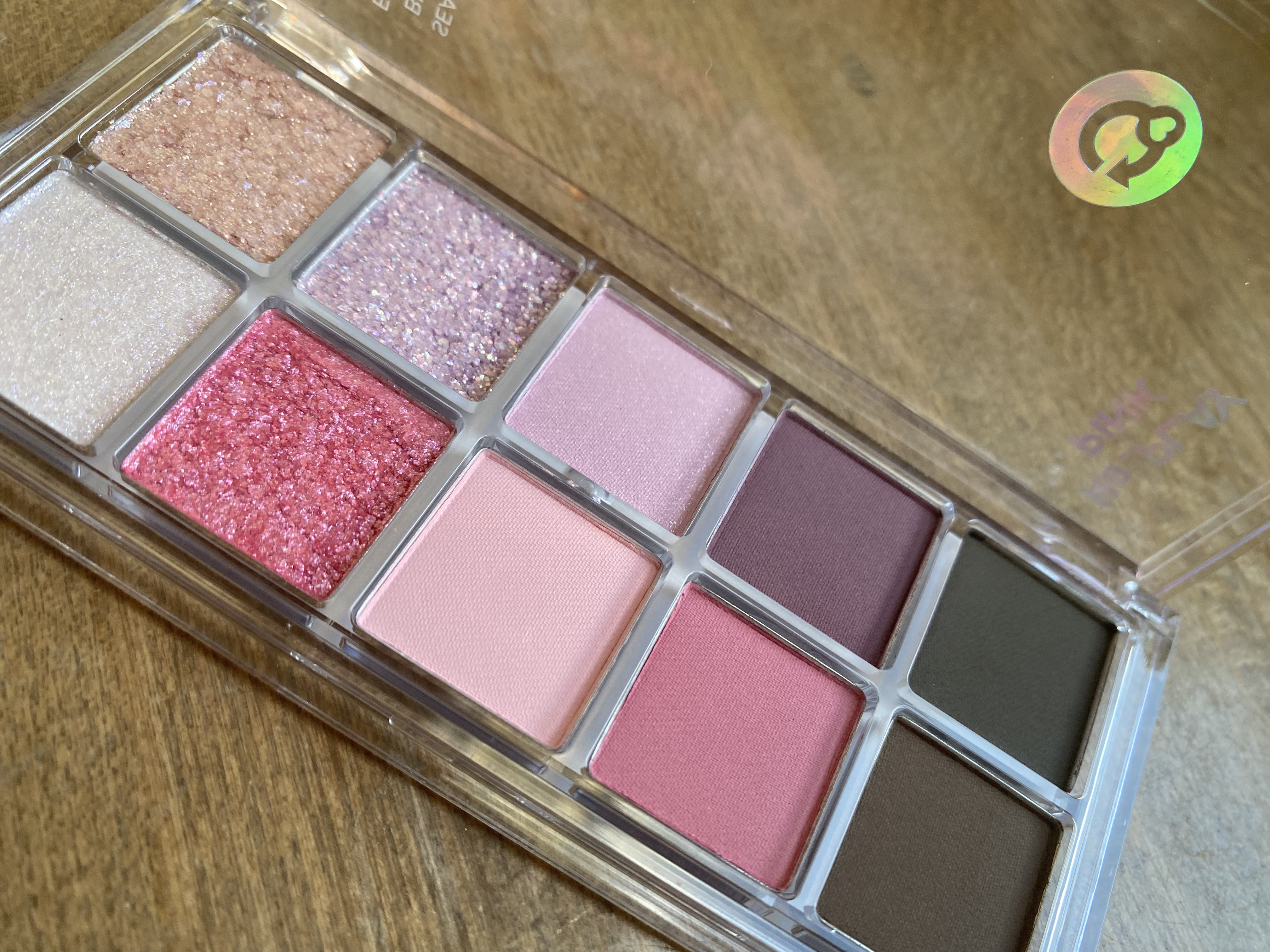 シーズナルブレンディングアイシャドウパレット/Peach C/アイシャドウパレットを使ったクチコミ（2枚目）