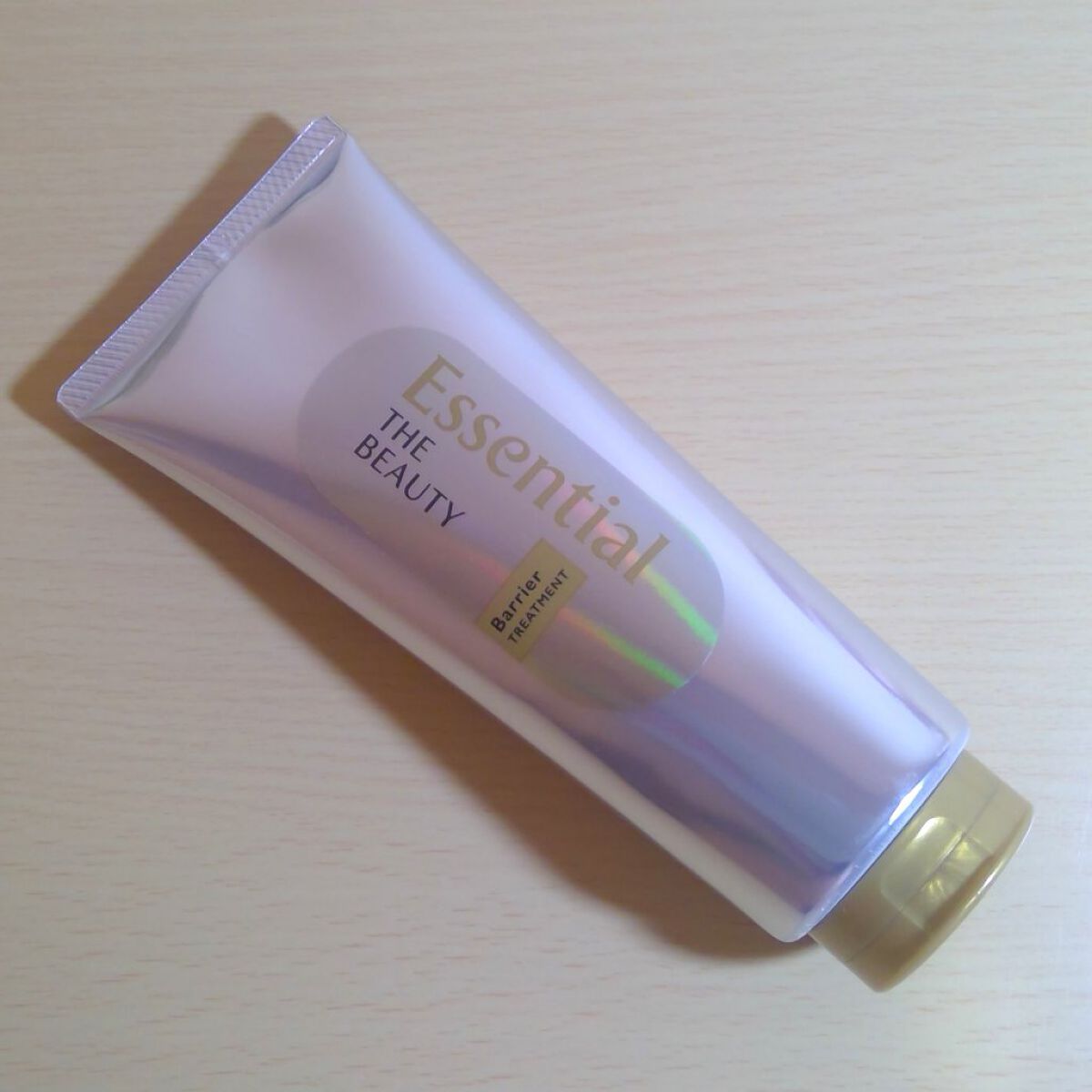 髪のキメ美容バリアトリートメント/エッセンシャル/洗い流すヘアトリートメントを使ったクチコミ(4枚目)