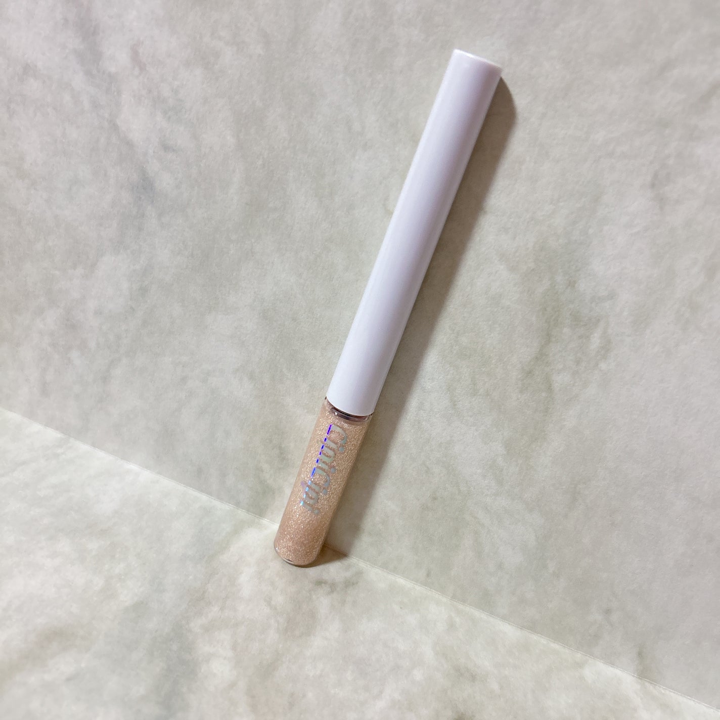 グリッター イルミネーションライナー R/CipiCipi/リキッドアイライナーを使ったクチコミ(2枚目)