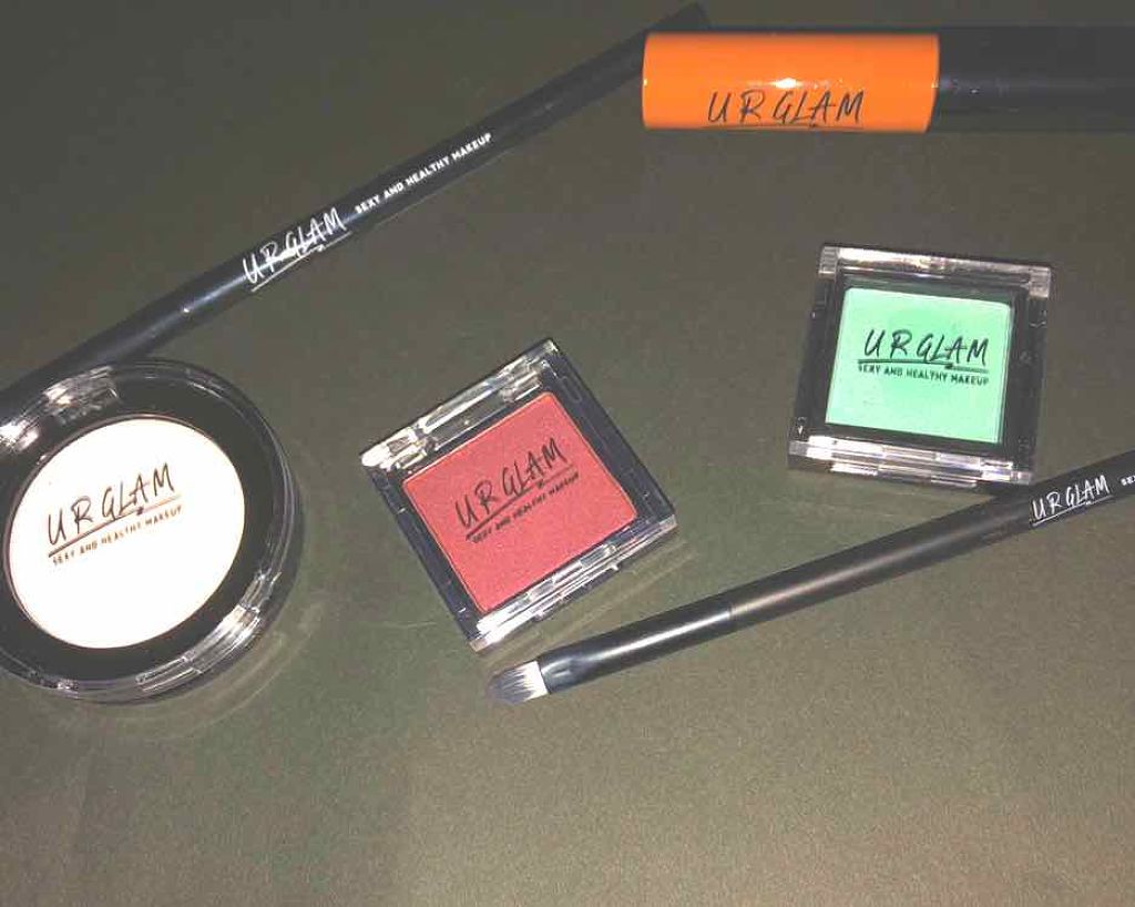 UR GLAM　POWDER EYESHADOW/U R GLAM/単色アイシャドウを使ったクチコミ（1枚目）