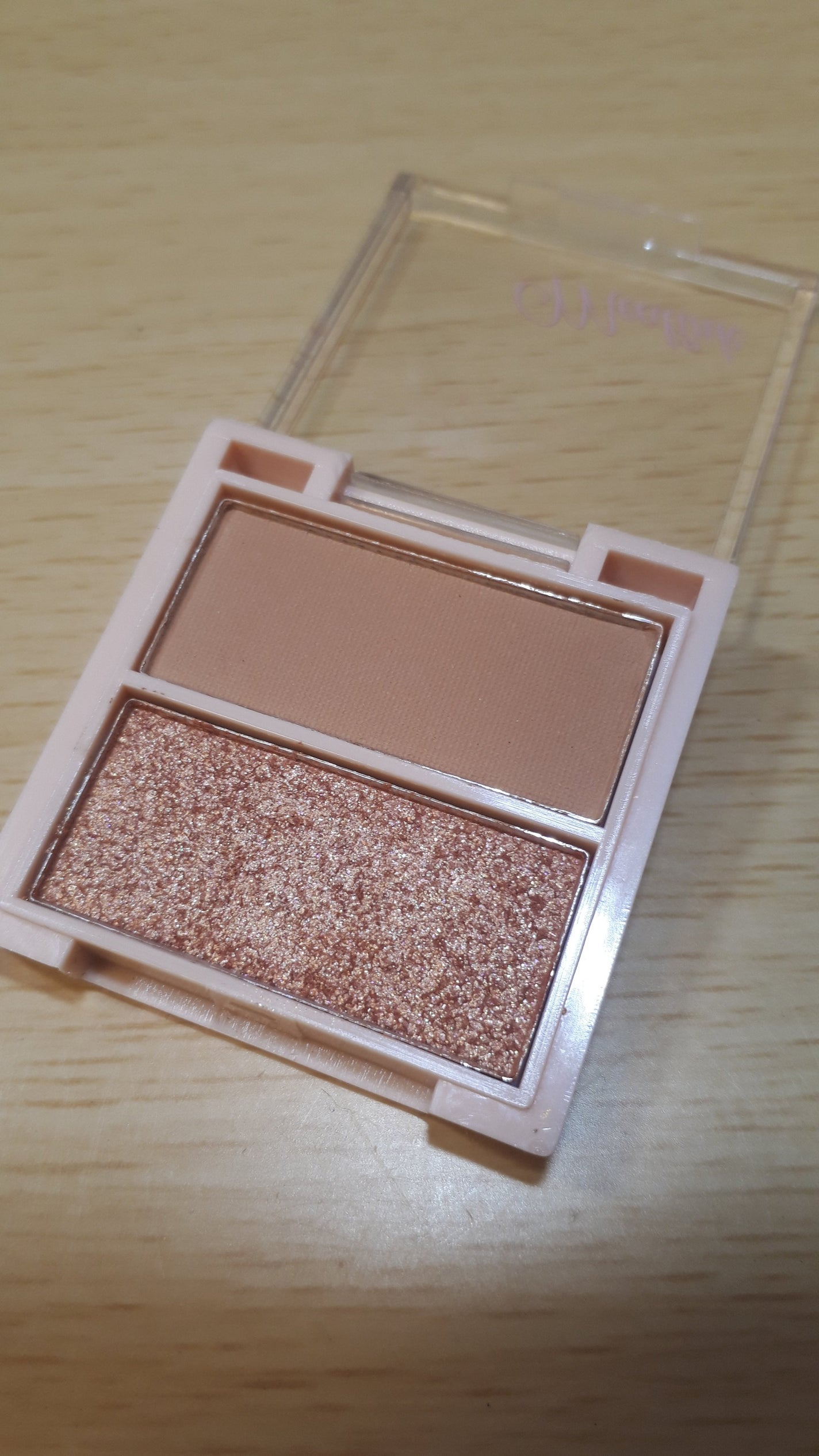 sparkle_gloss_zr8x on LIPS 「メアリンクアイシャドウメアリコラボ♡2色パレット..」(1枚目)