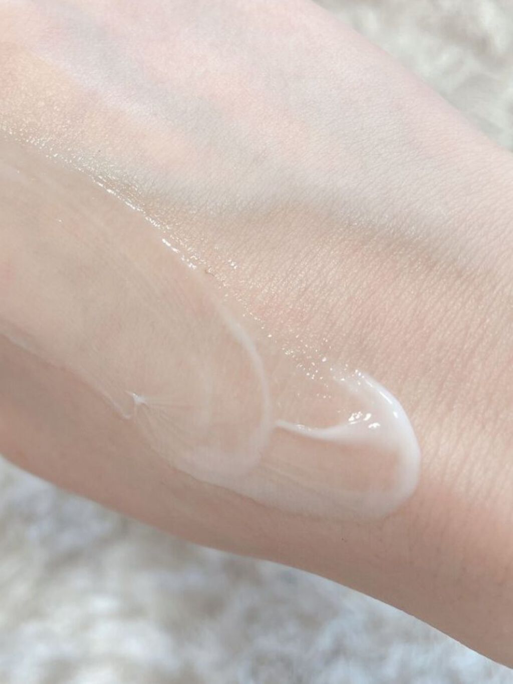 ポアーテンクリーム/DEWYCEL/化粧下地を使ったクチコミ（2枚目）