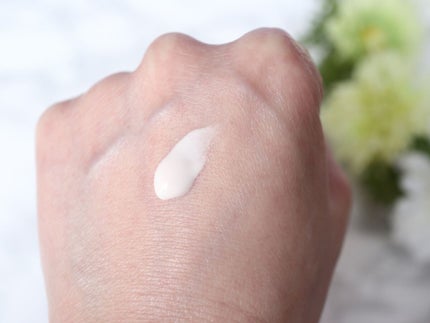 ニベアUV ディープ プロテクト&ケア トーンアップ エッセンス/ニベア/日焼け止めローションを使ったクチコミ(2枚目)