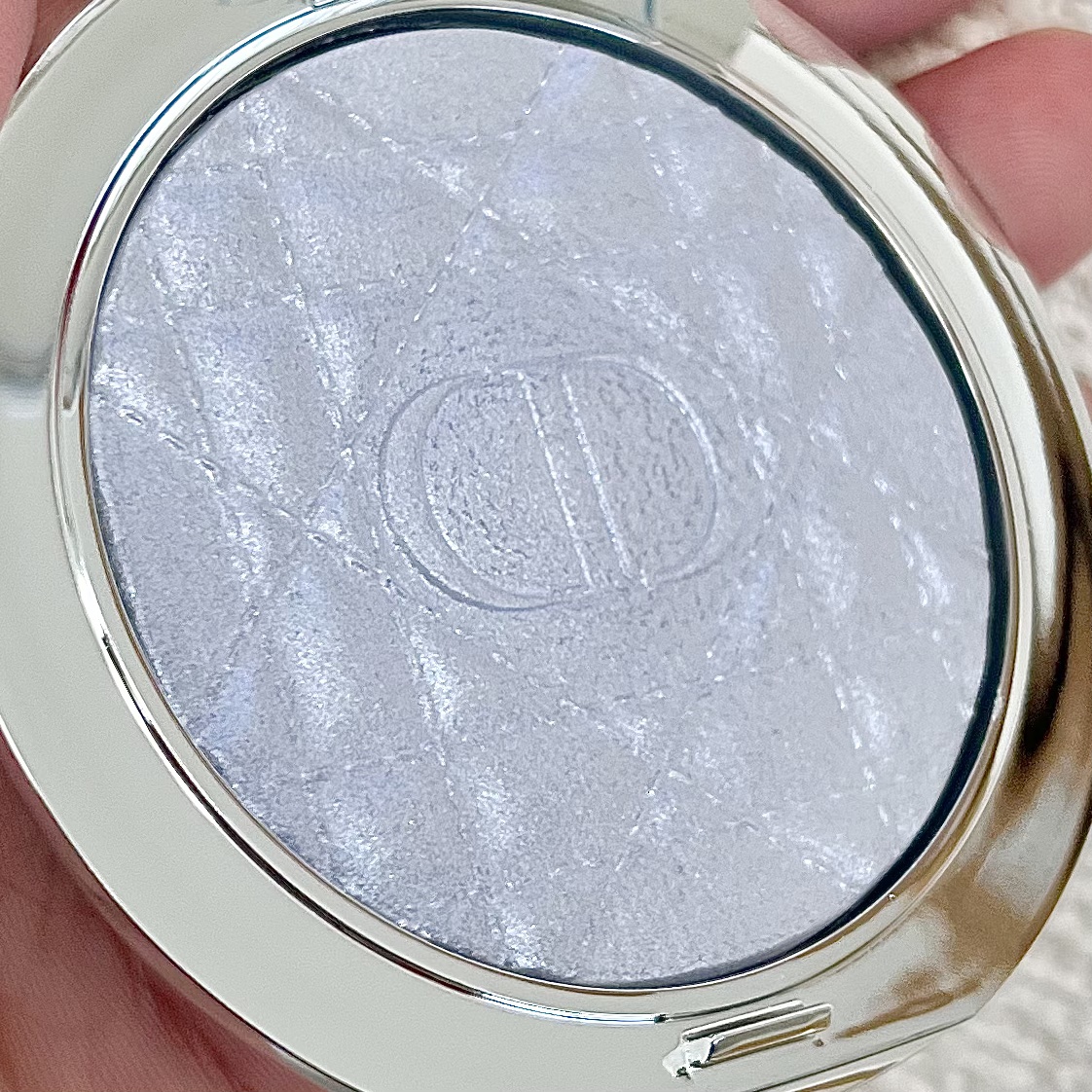 ディオールスキン フォーエヴァー グロウ ルミナイザー/Dior/ハイライトを使ったクチコミ（3枚目）