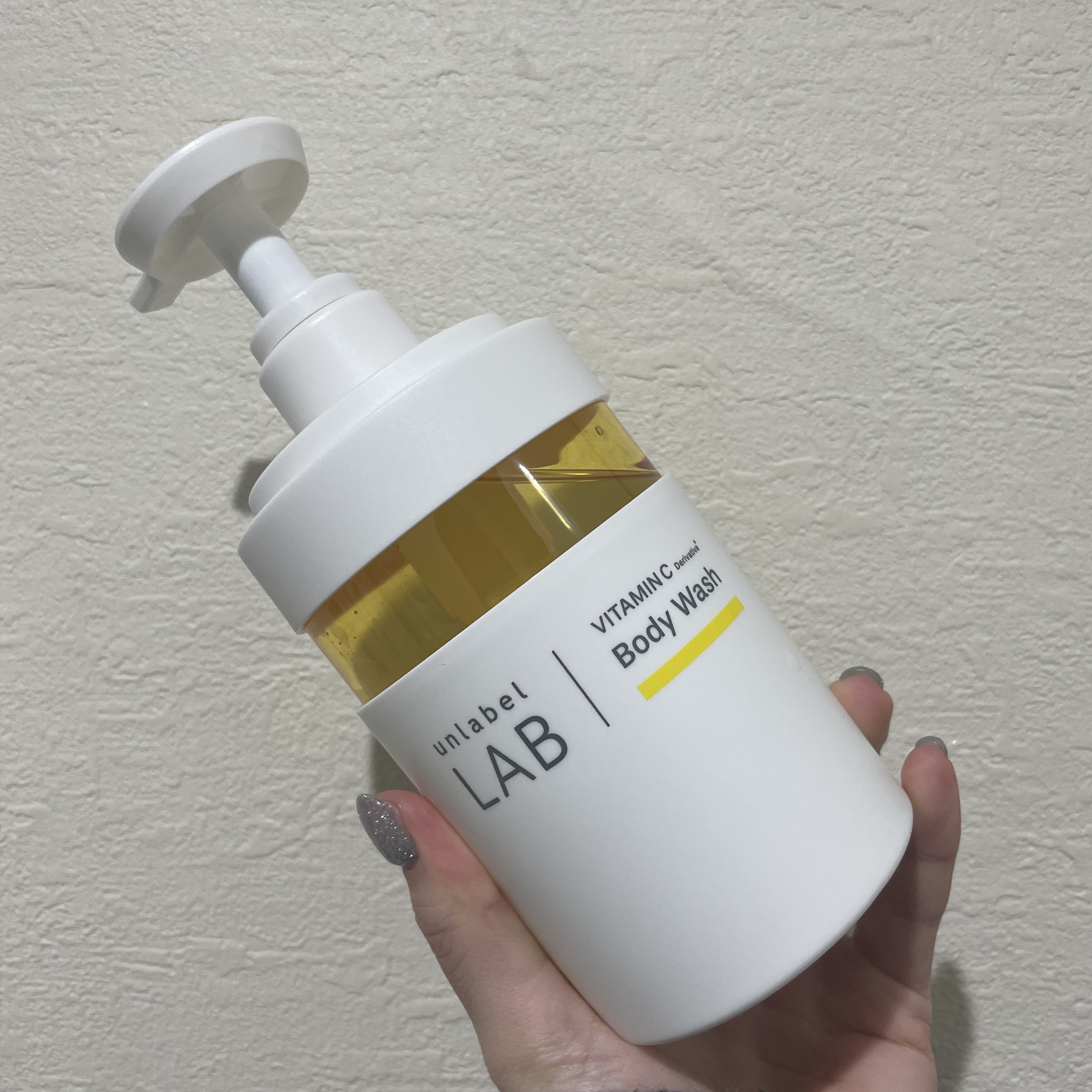 アンレーベル　ラボ　V　クリーミーモイスト　ボディウォッシュ/unlabel/ボディソープを使ったクチコミ（1枚目）