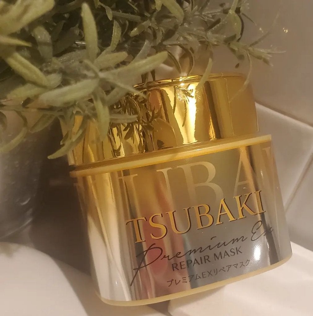 yuuuu.aki on LIPS 「こんにちは😌💓贅沢マスクで、湿気でうねる髪も艶サラに!TSUB..」(4枚目)