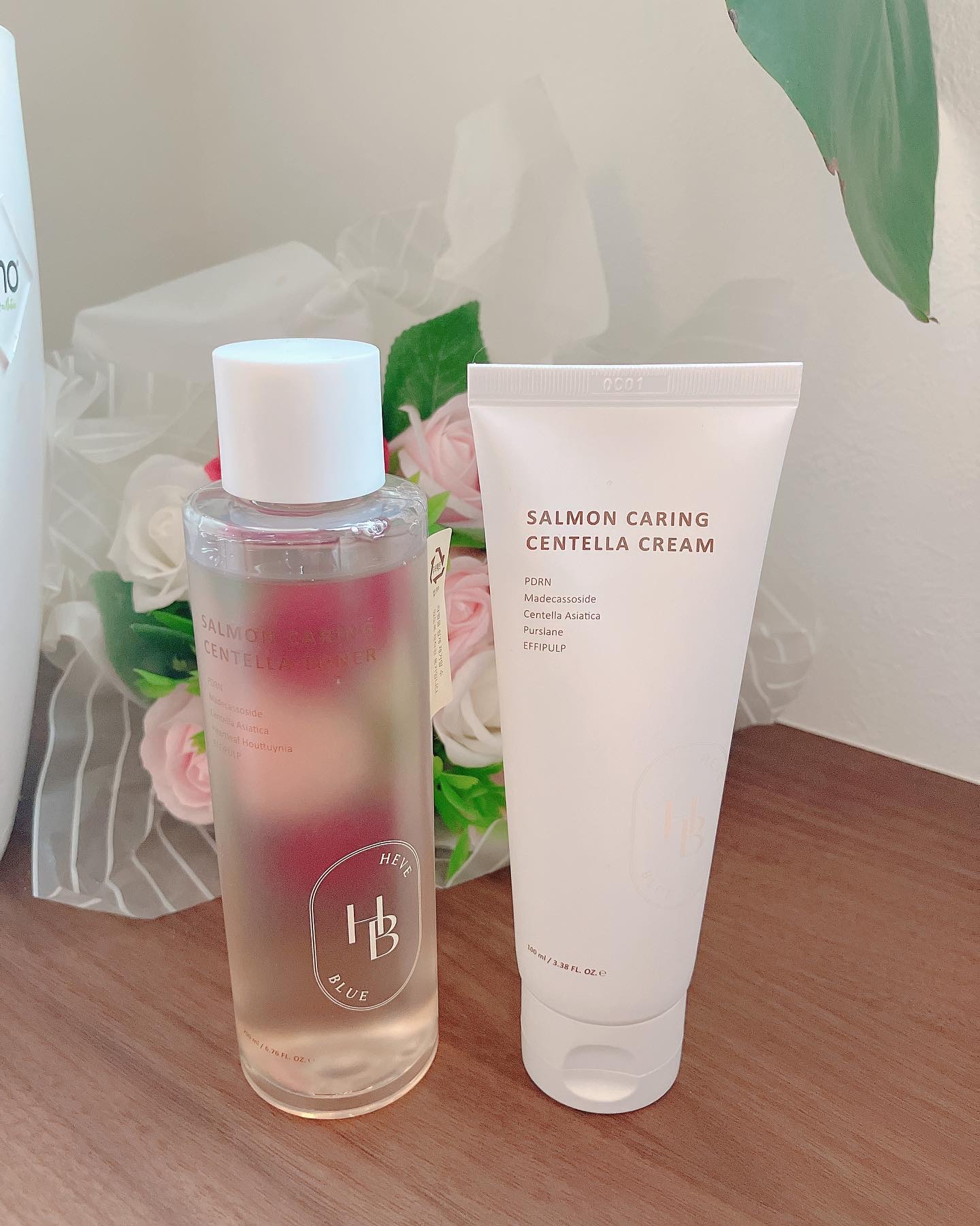 【新品未使用】HEVEBLUE サルモンケアリングセンテラ　セット HEVEBLUE ヘブブルー サルモンケアリングセンテラ 化粧水