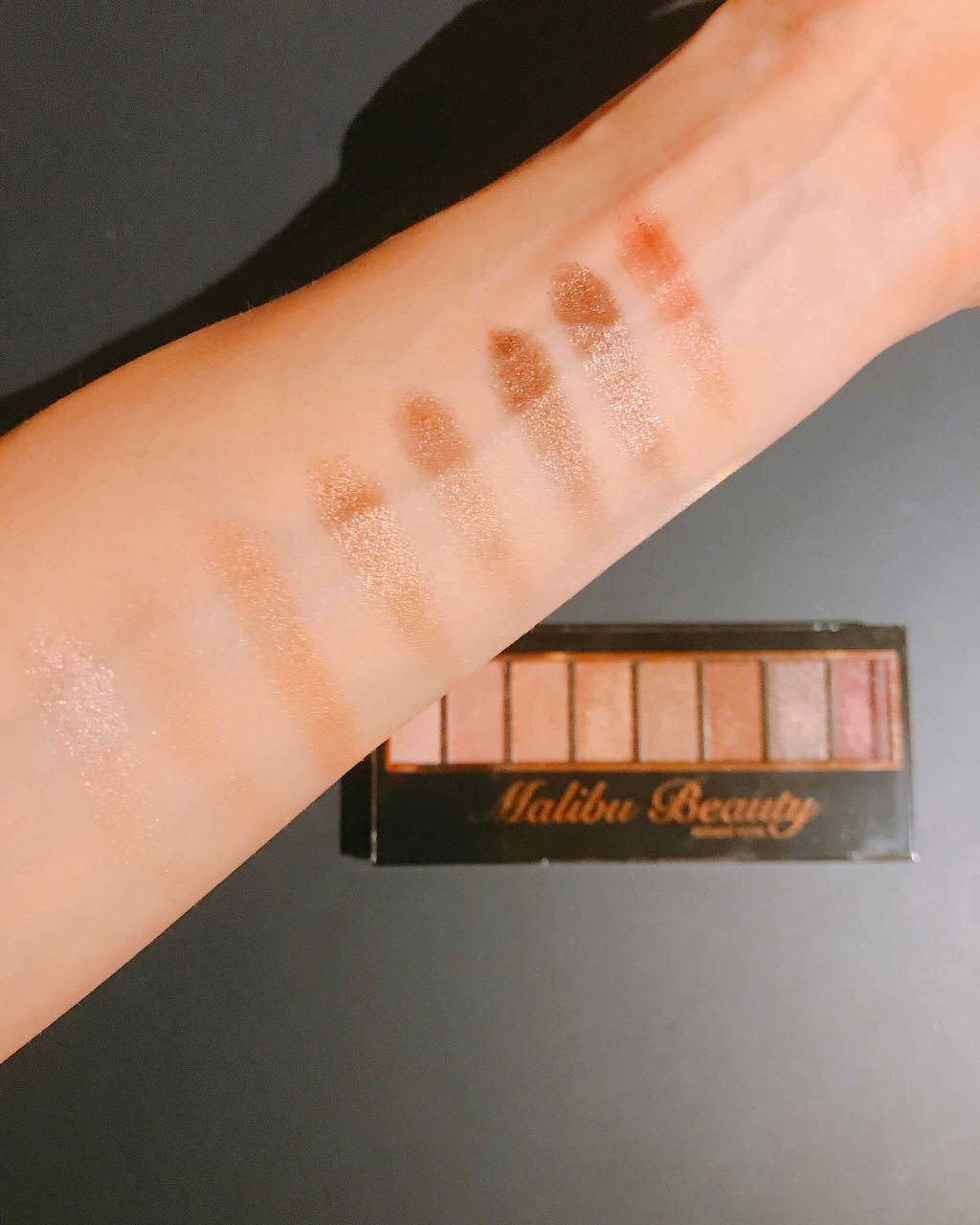 マリブビューティー ナチュラルアイズ/サンキューマート/アイシャドウパレットを使ったクチコミ（3枚目）