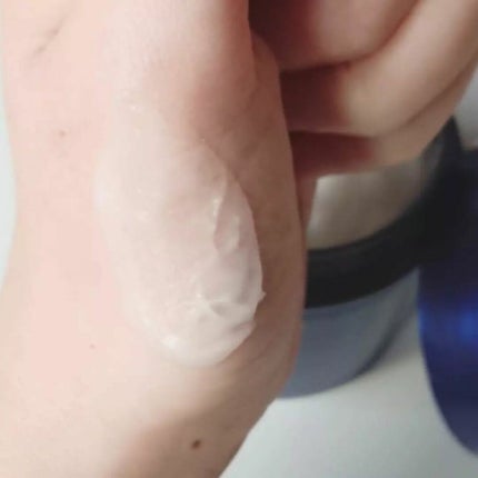 ニベア ロイヤルブルーボディクリーム うるおい密封ケア/ニベア/ボディクリームを使ったクチコミ(5枚目)