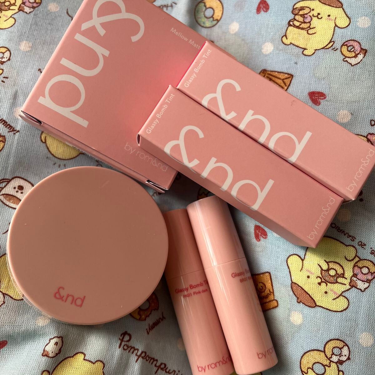 アンドバイロムアンド グラッシーボムティント/&nd by rom&nd/リップティントを使ったクチコミ(1枚目)