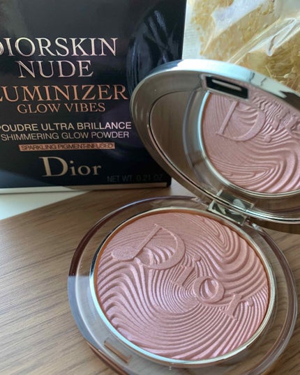 サンク クルール<グロウ バイブス>/Dior/アイシャドウパレットを使ったクチコミ(3枚目)