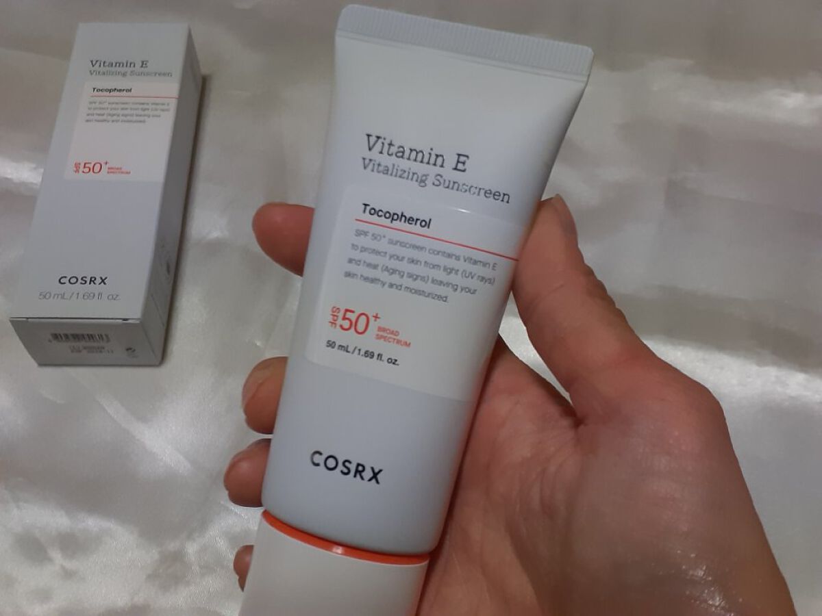 ビタミンEバイタライジングUVクリーム　SFP50＋/COSRX/日焼け止めクリームを使ったクチコミ（2枚目）