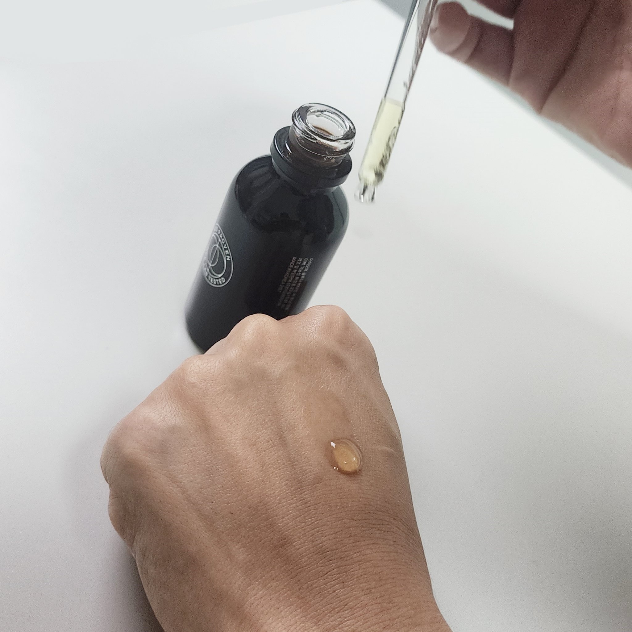 グルタ ビタミンC トーニング アンプル/IOPE/美容液を使ったクチコミ（2枚目）