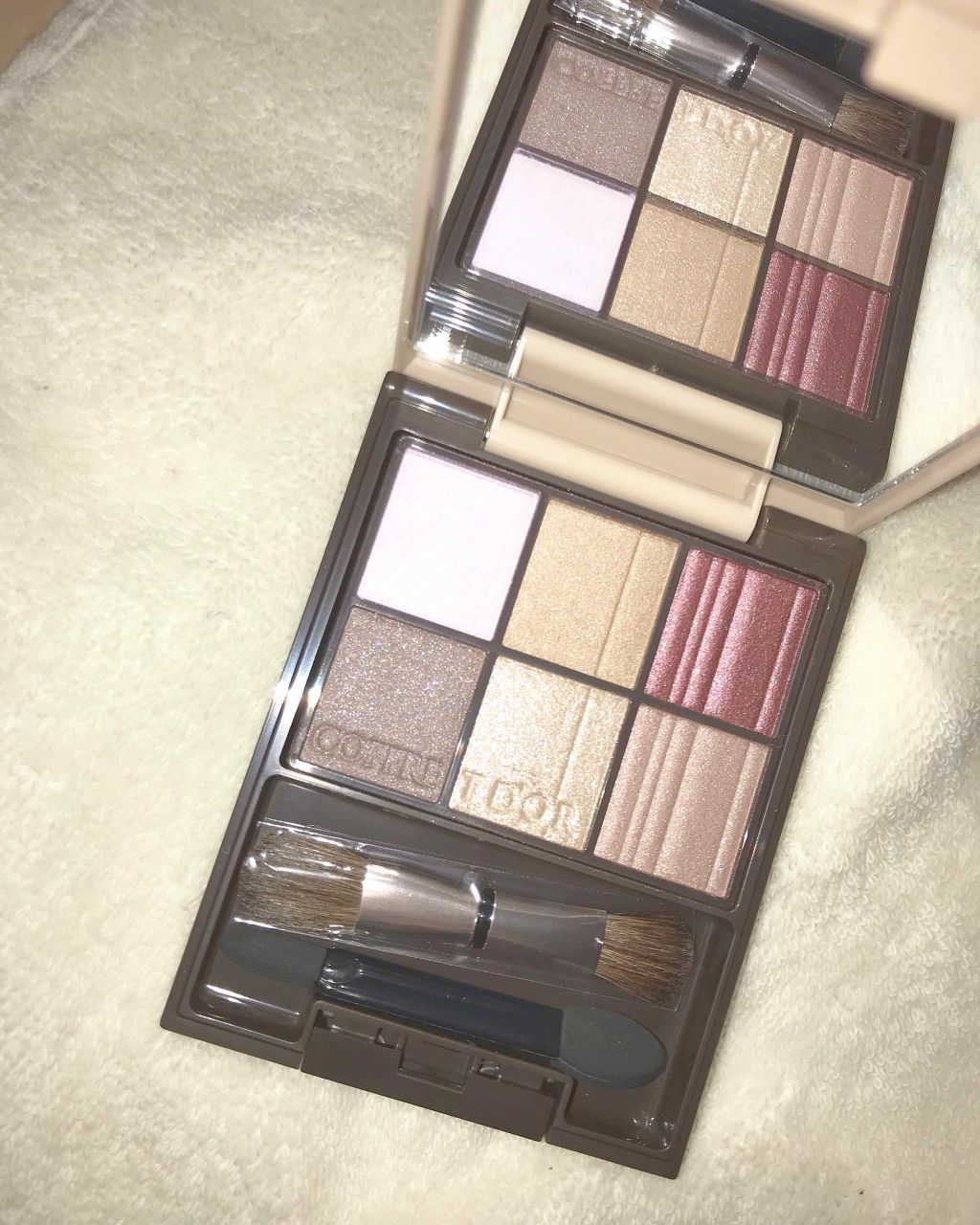 ミステリアスフォースアイズ/コフレドール/アイシャドウパレットを使ったクチコミ(1枚目)