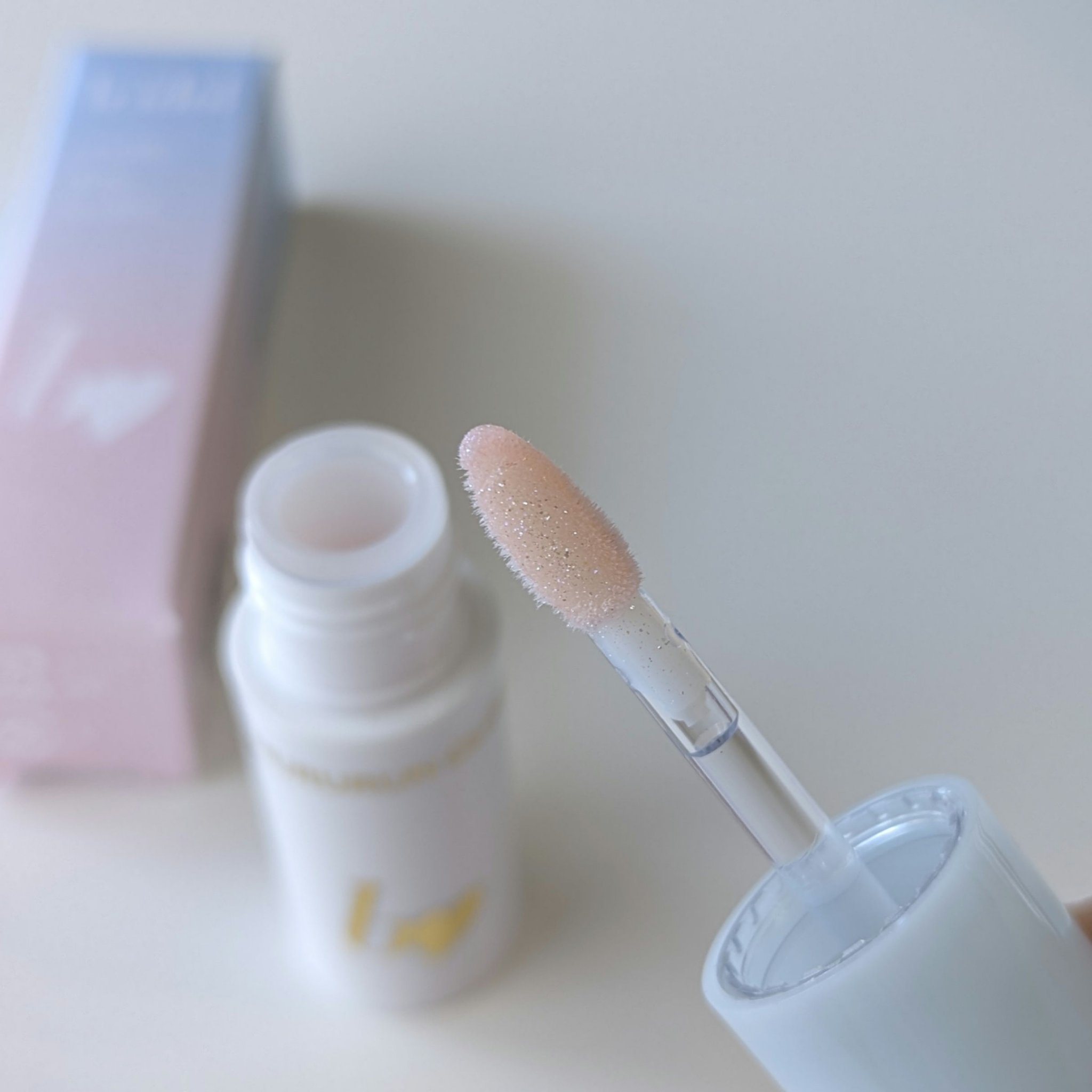 ちゅるるんグロス/b idol/リップグロスを使ったクチコミ（2枚目）