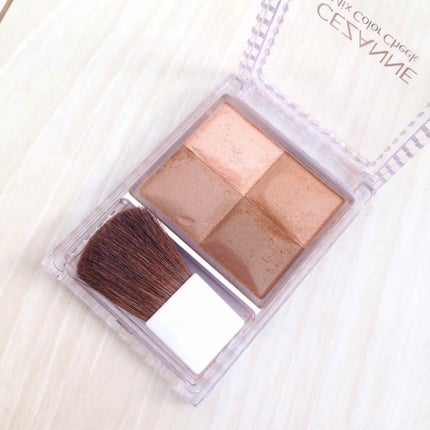 ミックスカラーチーク/CEZANNE/パウダーチークを使ったクチコミ(1枚目)