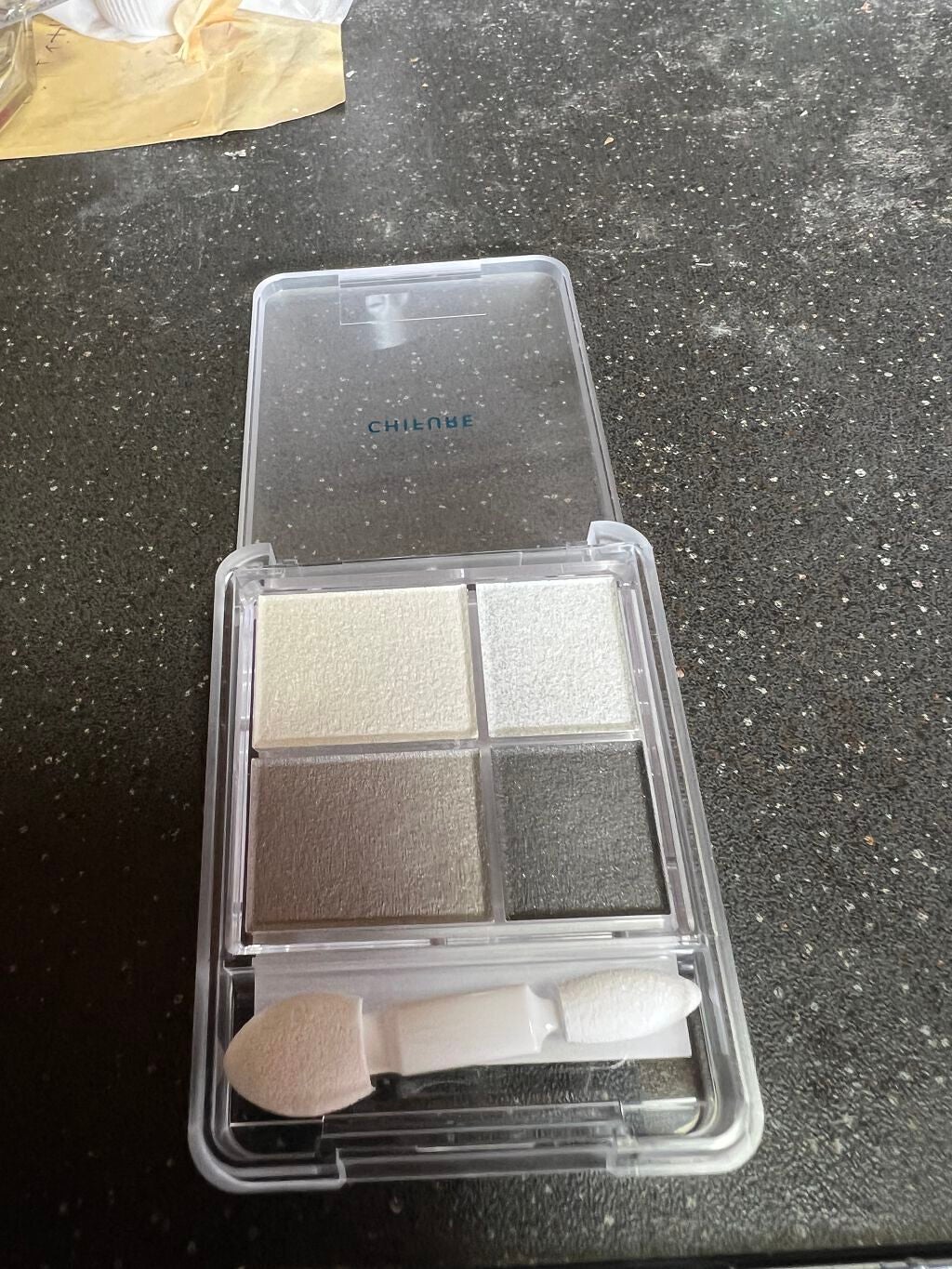 グラデーション アイシャドウ/ちふれ/アイシャドウパレットを使ったクチコミ(2枚目)