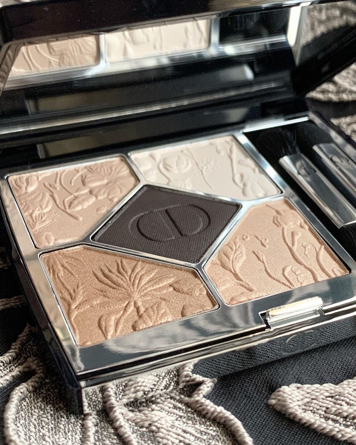 【旧】サンク クルール クチュール/Dior/アイシャドウパレットを使ったクチコミ(3枚目)