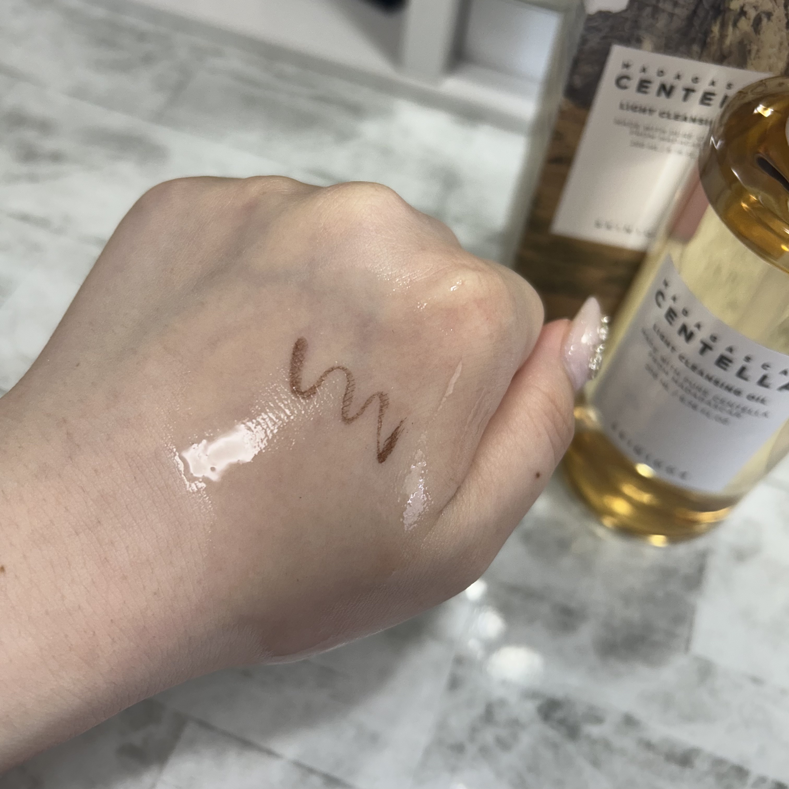 センテラ ライトクレンジングオイル/SKIN1004/オイルクレンジングを使ったクチコミ（3枚目）